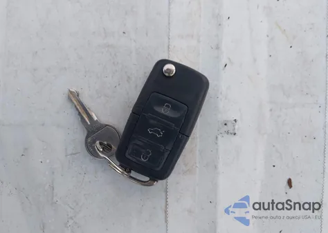 2006 Volkswagen Golf Gls Tdi z USA, uszkodzony, nr VIN 9BWGR61JX64006118